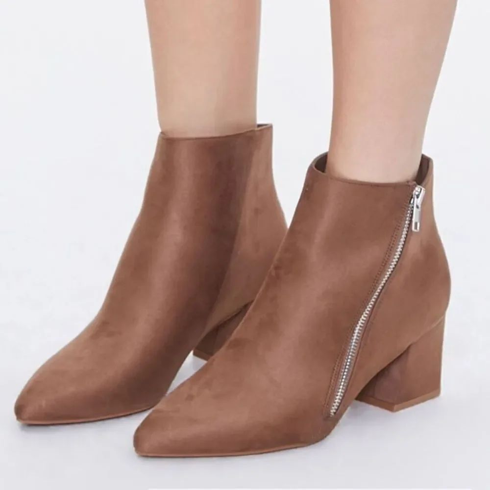 FOREVER 21 FAUX SUEDE SIDE-ZIP BOOTIES
